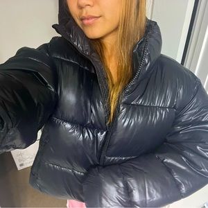 NEW WITH TAGS old navy black puffer jacket